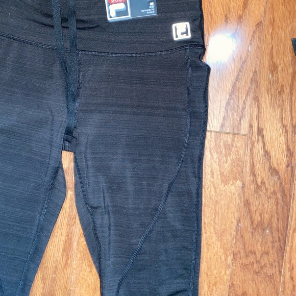 Fila workout capris - Picture 2 of 7
